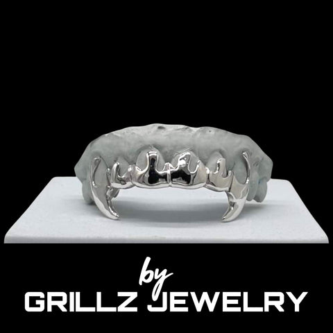 Grillz extended curved fangs