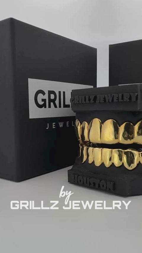 Minimalist Plain Grillz - Smooth Gold Dental Covers Without Embellishments