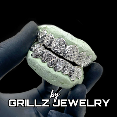 Elevate your look with high-quality gold grillz, designed just for you.
grillz